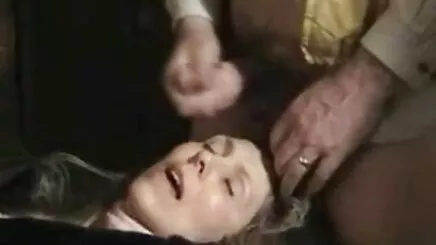 GILF Elaine nóng vui vẻ với chuối bởi sex bà bầu hàn quốc Dracarys69