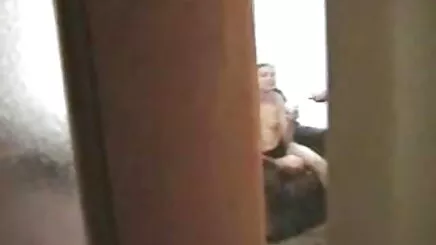 Hai phim sex hàn quốc lồng tiếng đen chăm sóc của một cô gái da trắng