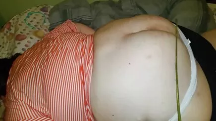 Nóng nữ hộ sinh, một người hiep gai han đàn ông trẻ hơn